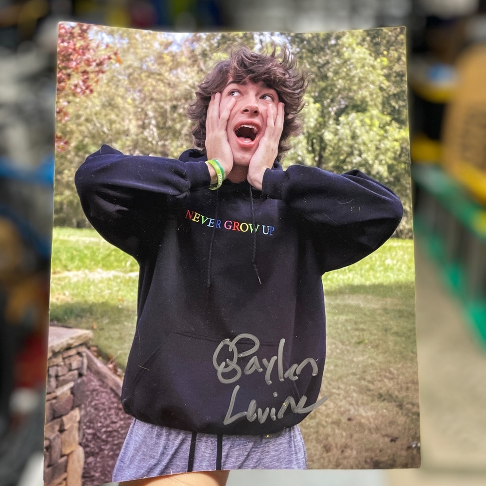 Baylen Levine signed autographed photo